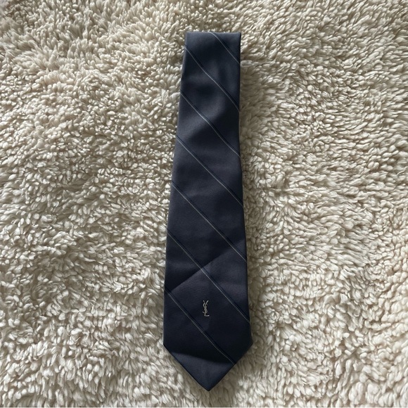 YSL Yves Saint Laurent Tie Gray Striped Designer Luxury Formal Career Wedding - Picture 1 of 3